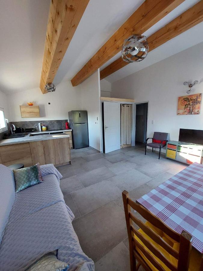 Appartement 50M2 Au Coeur De Sussargues Exterior foto